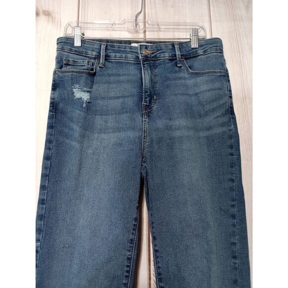 Denizen Jeans Ladies 8 Raw Hem Distressed - Picture 3 of 9